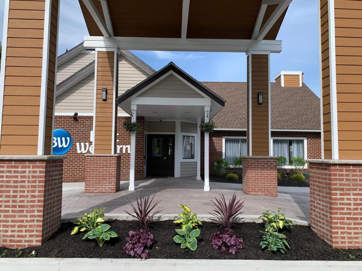 Best Western Fishkill Inn & Suites Exteriör bild