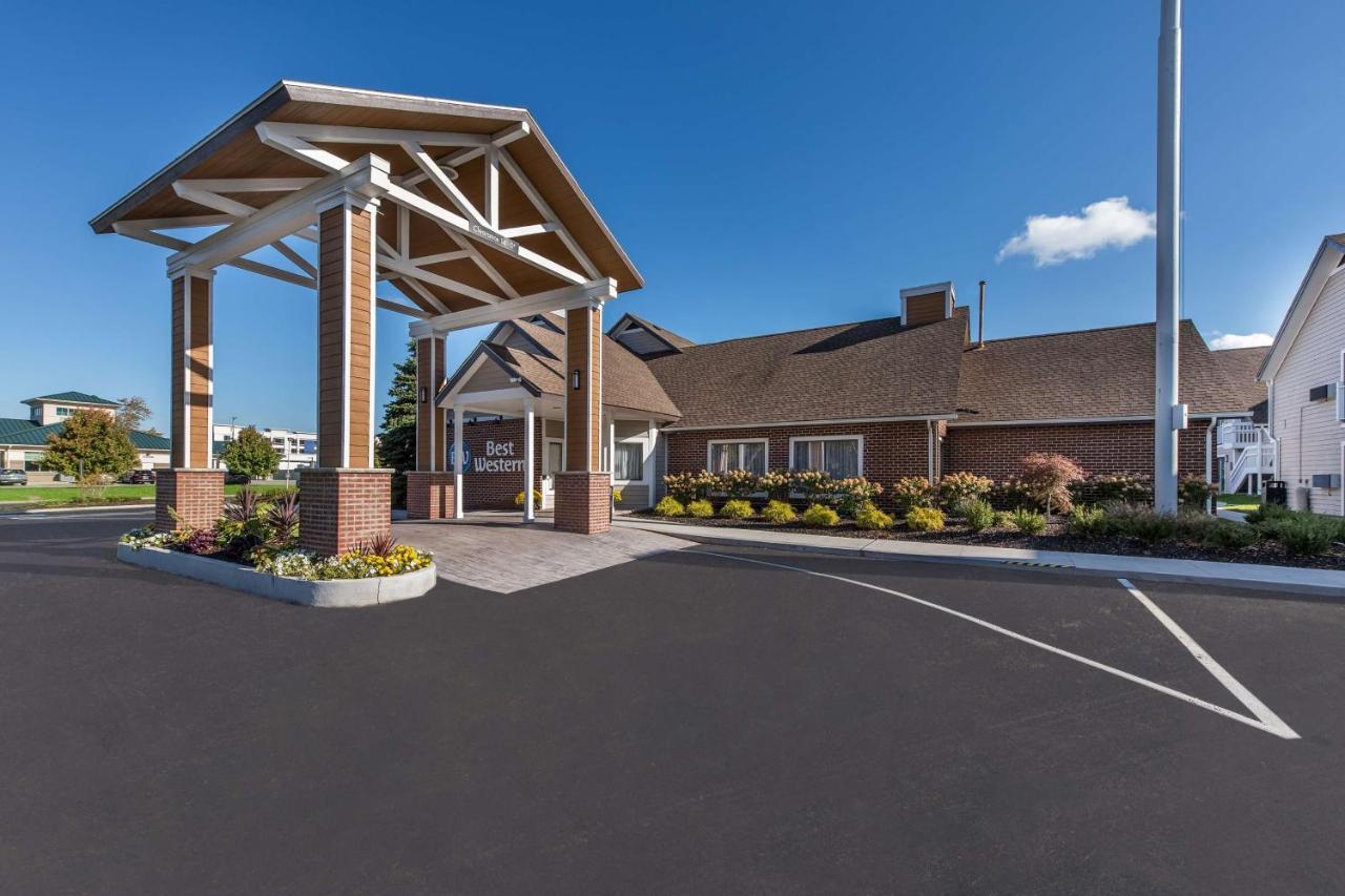 Best Western Fishkill Inn & Suites Exteriör bild