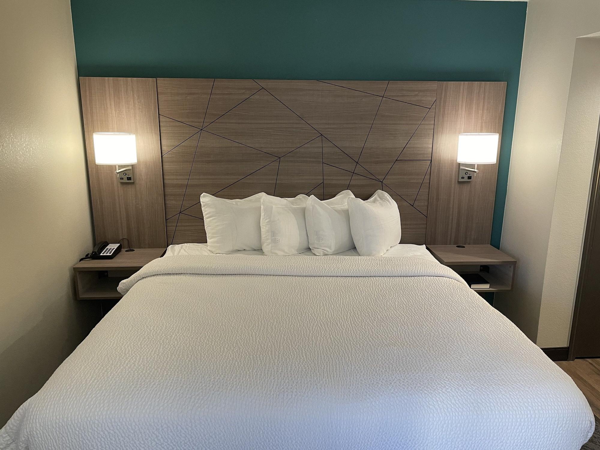 Best Western Fishkill Inn & Suites Exteriör bild